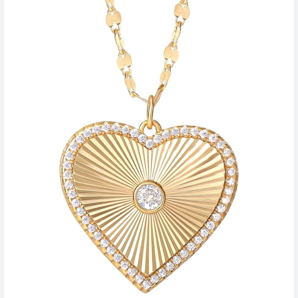 Jessica Simpson Silver Heart Pendant Necklace Yellow Gold